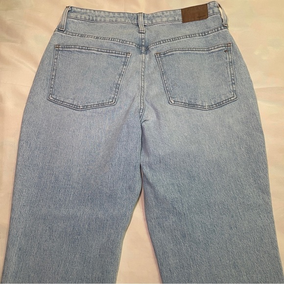 Madewell- The Curvy Perfect Vintage Jean Size 30 Light Merle Wash 90s Straight - Picture 6 of 10